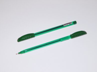 kuličkové pero zelené CLARO A-ONE, jednorázové  (000OZ2207117)